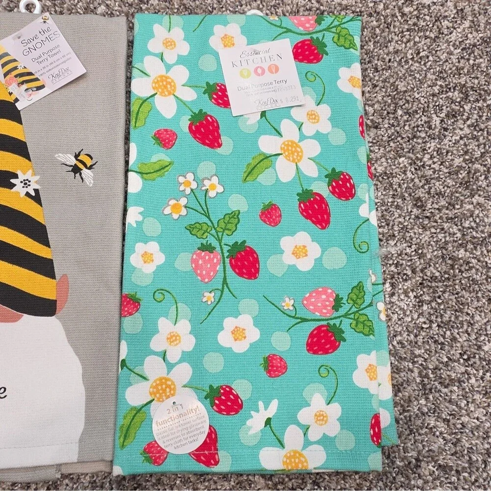 Kay Dee Designs Lisa Audit Set of 3 Cotton Kitchen Towels Bee Rooster Strawberry